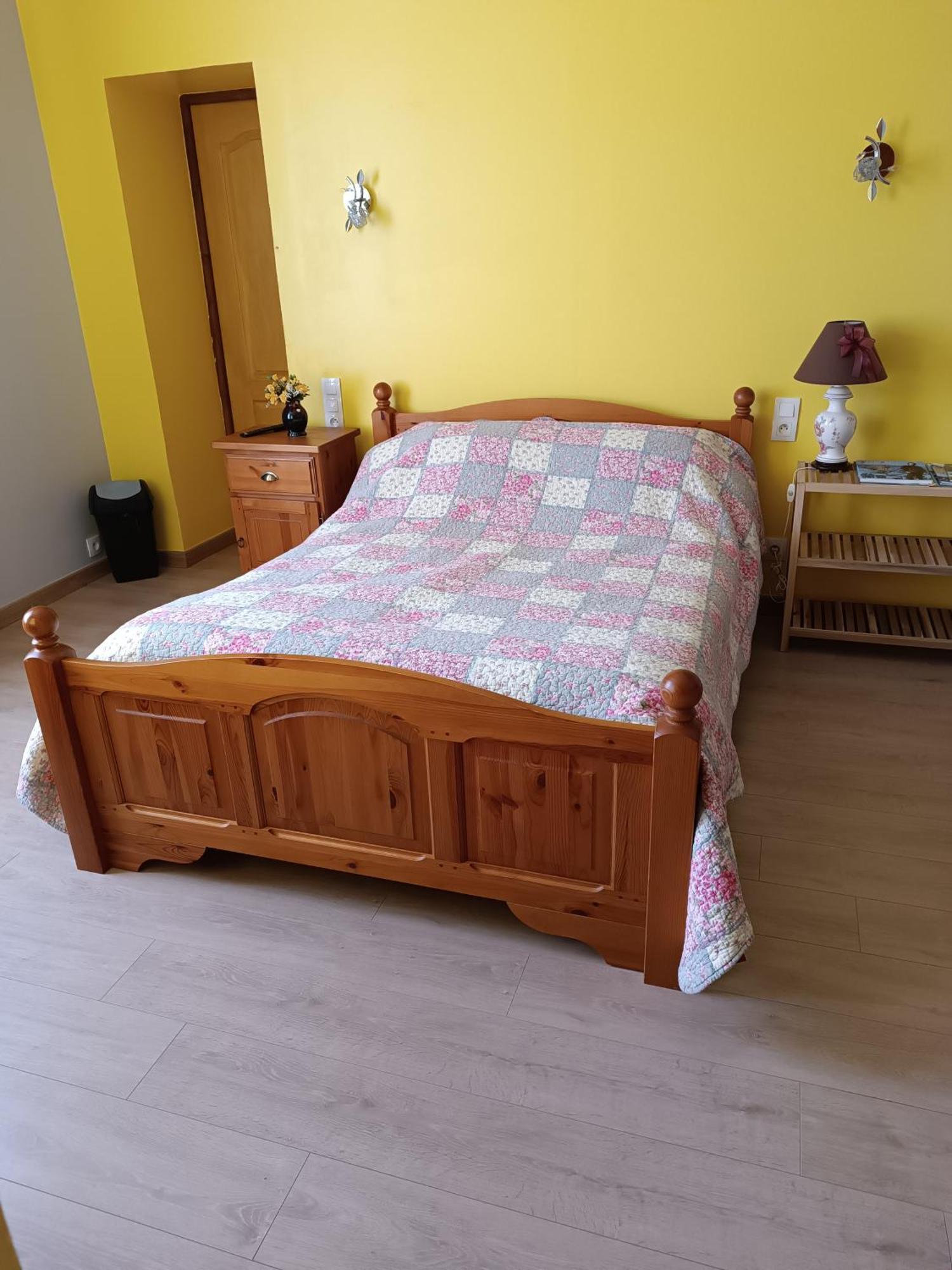 Au Coeur De L'Enclave Bed & Breakfast Moeuvres Eksteriør bilde